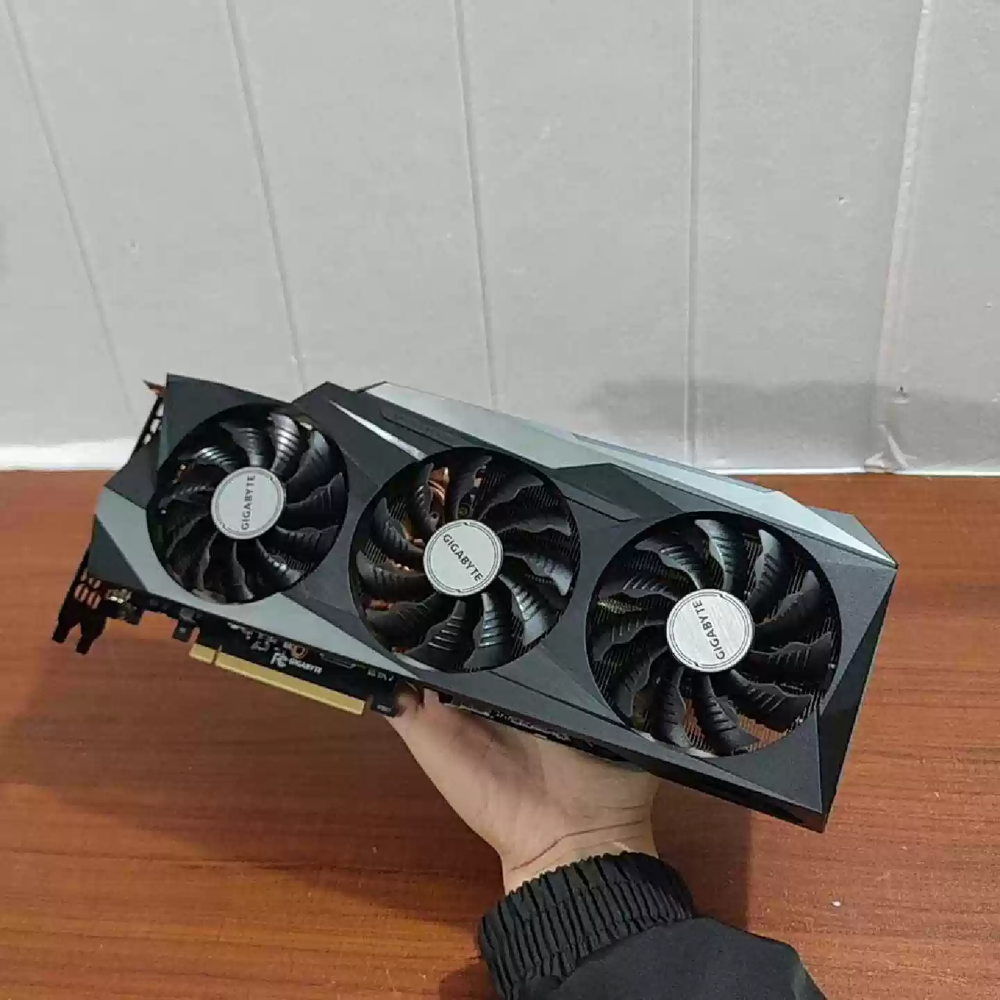 GPU para Juegos RTX 3090 24GB  - Rtx 3080 Ti 12Gb reseña y precio